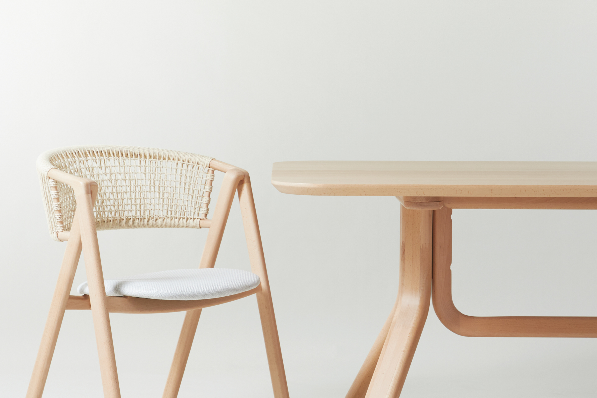 CH405 Flex Chair-01 (Paper Cord)