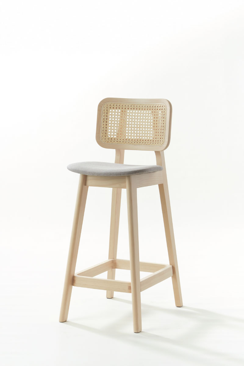 SL304-1 Cane Mid Stool-02